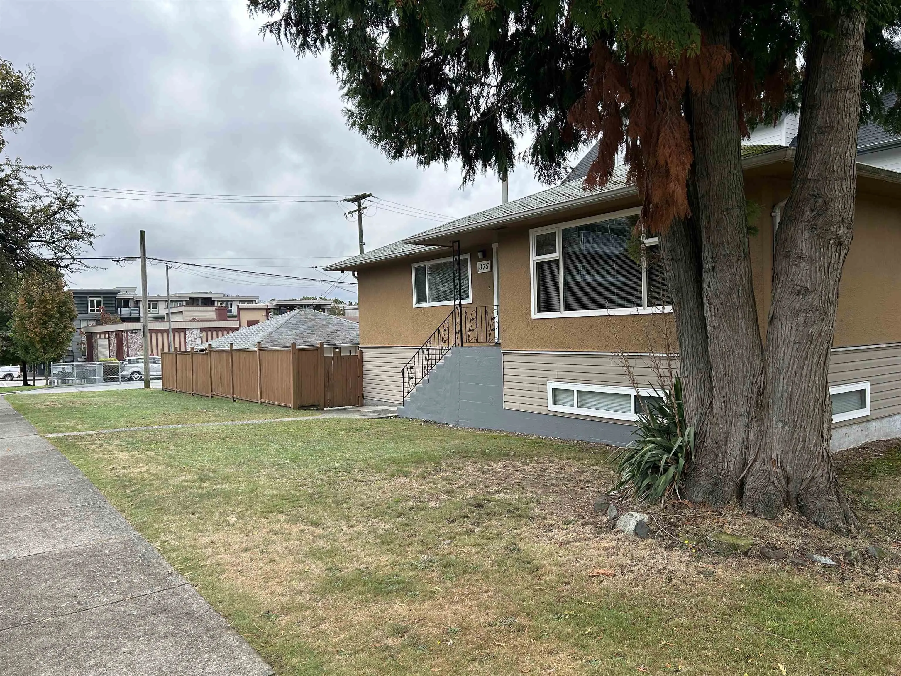 375 Skeena Street