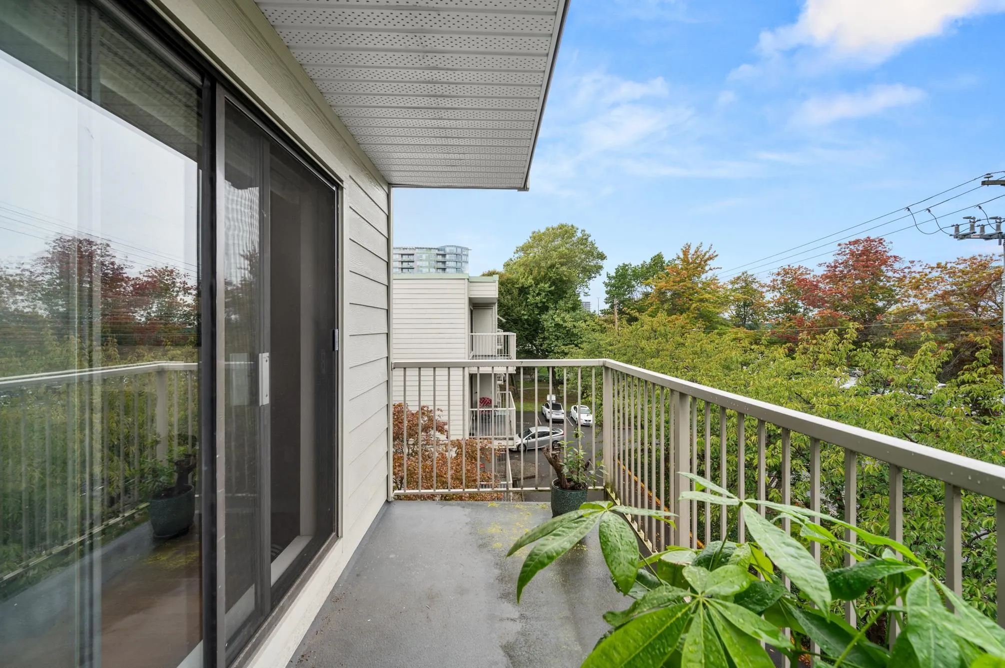 301 8500 Lansdowne Road