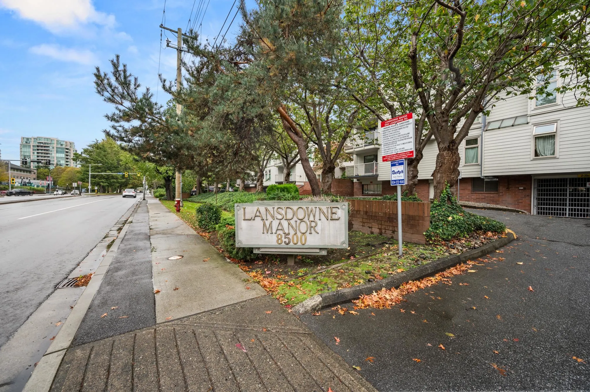 301 8500 Lansdowne Road