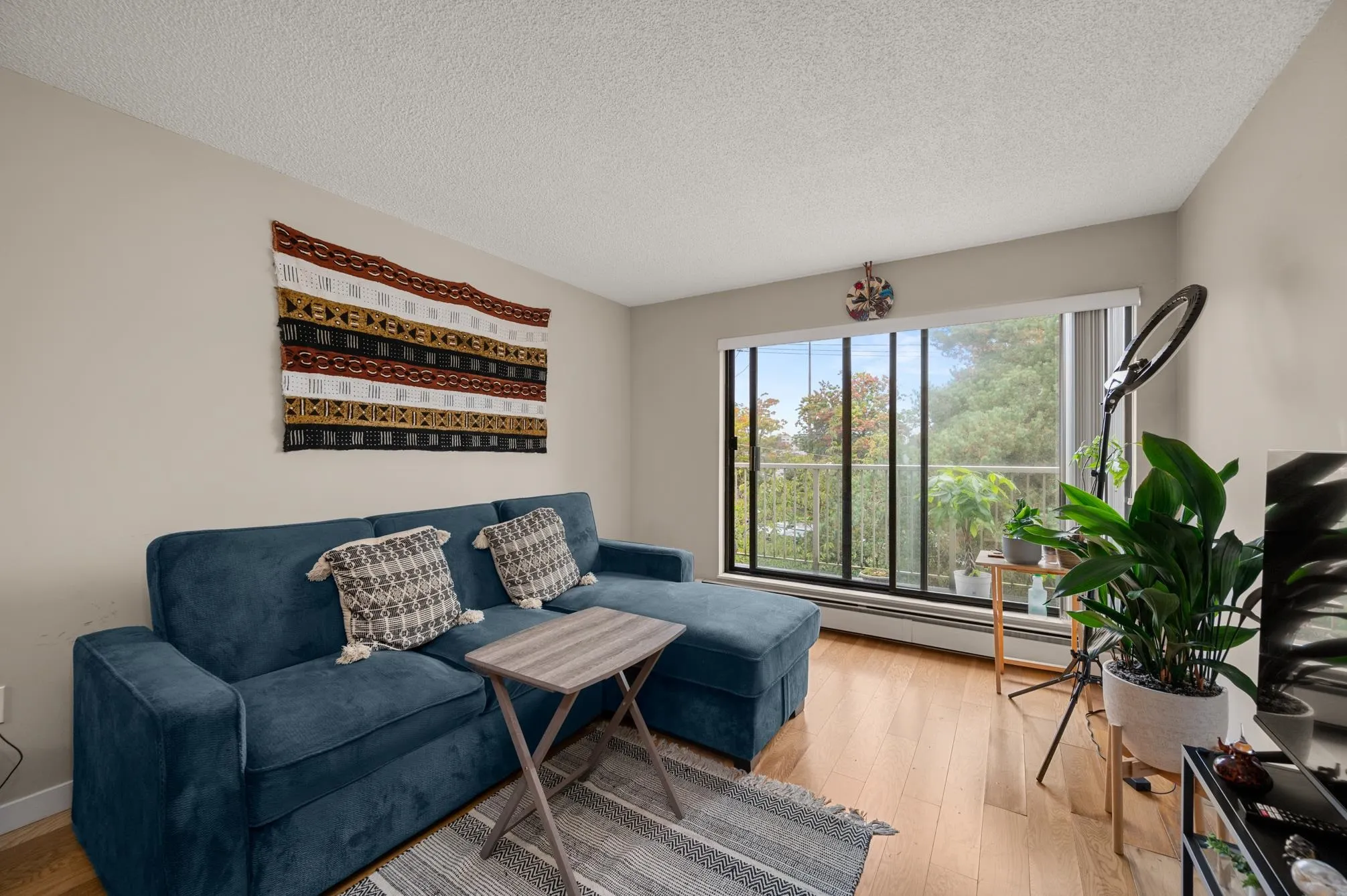 301 8500 Lansdowne Road