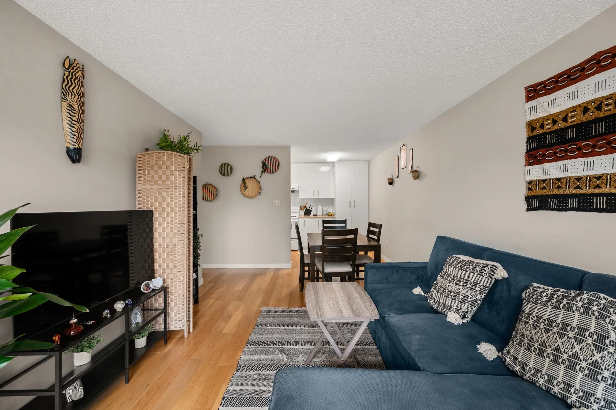 301 8500 Lansdowne Road