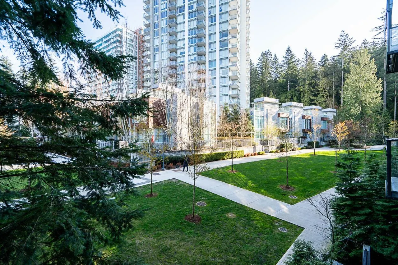 M210 5681 Birney Avenue
