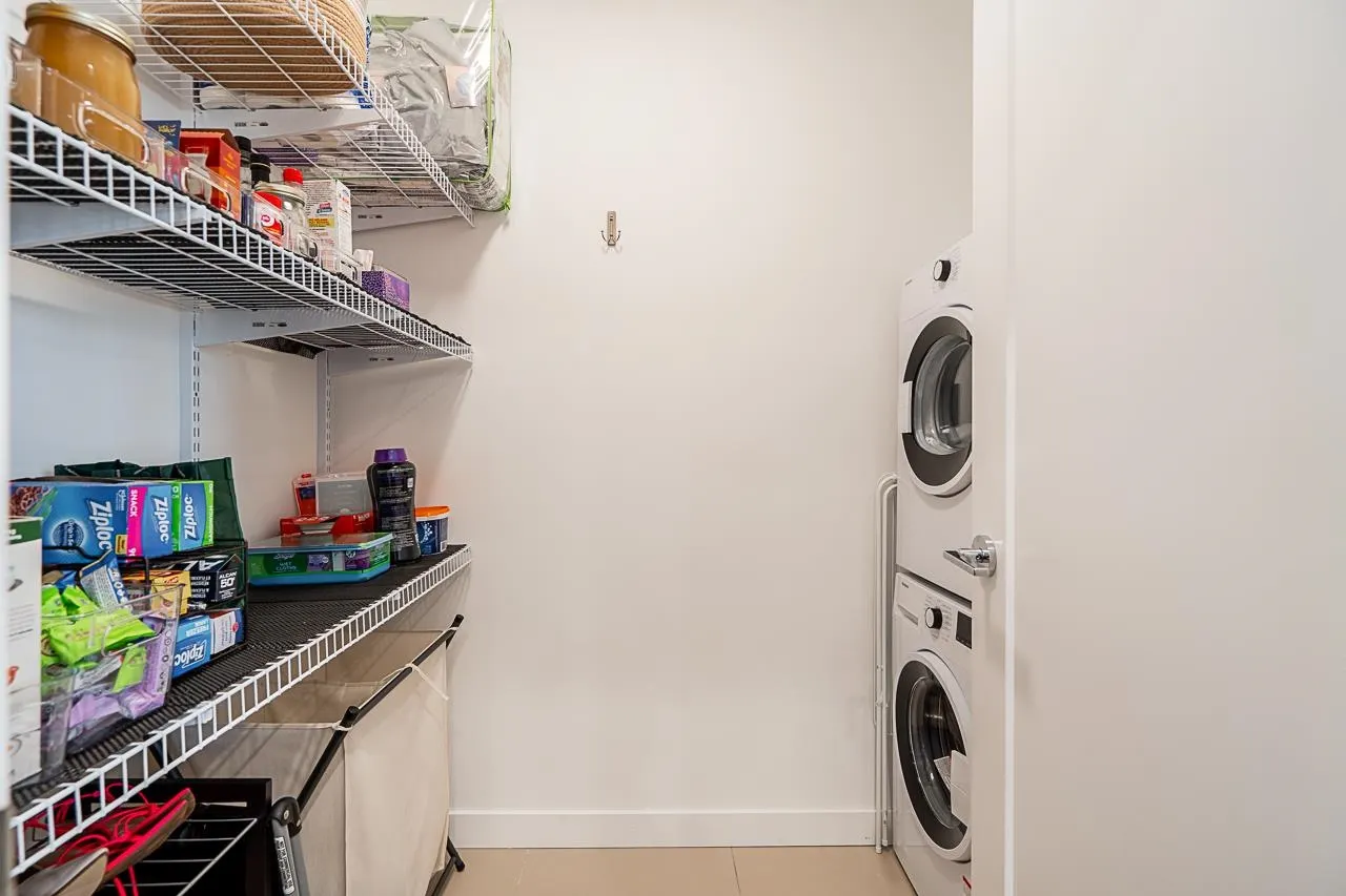 M210 5681 Birney Avenue