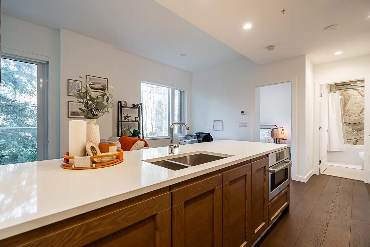 M210 5681 Birney Avenue