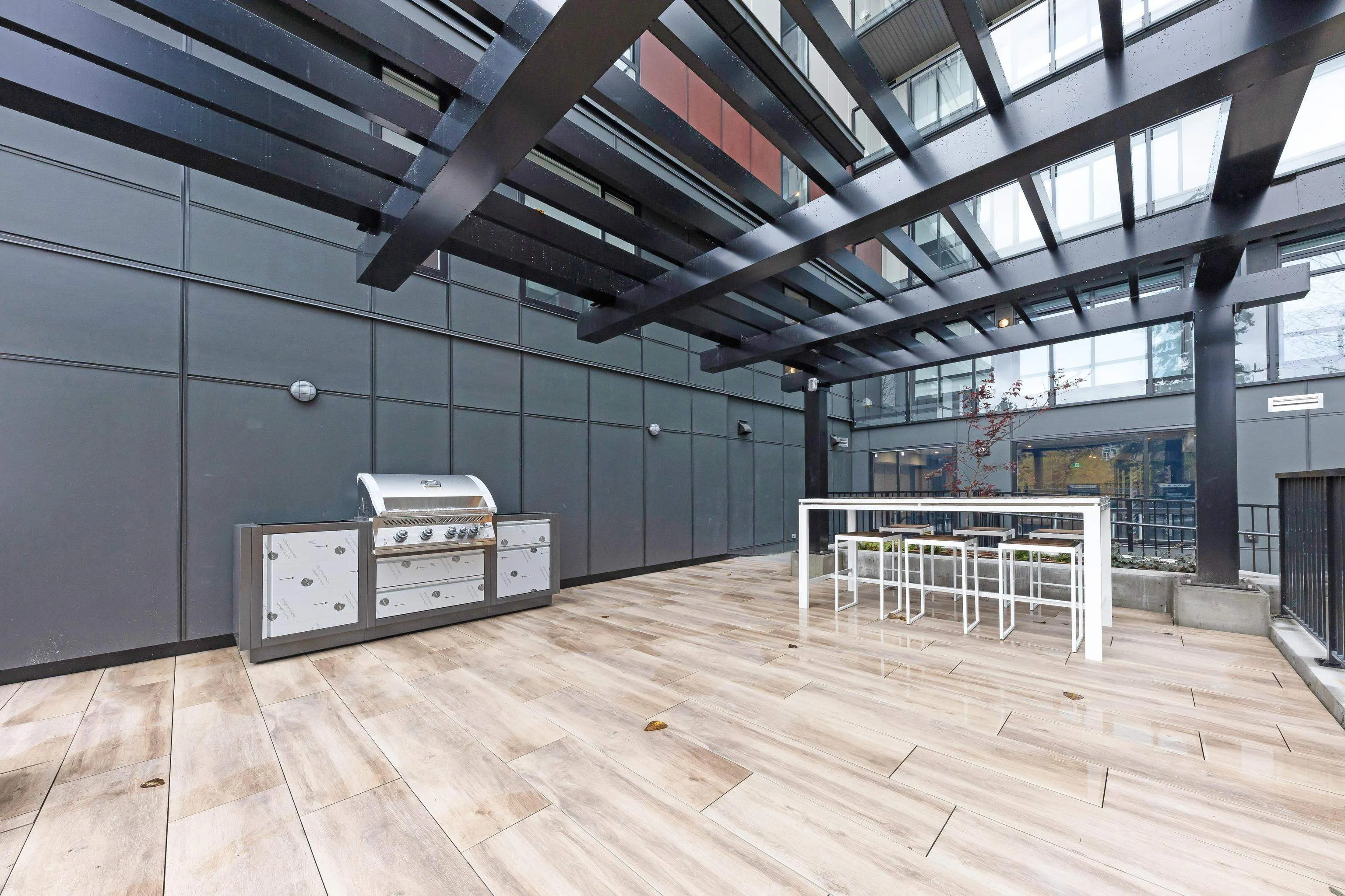 E306 13858 S 108 Avenue