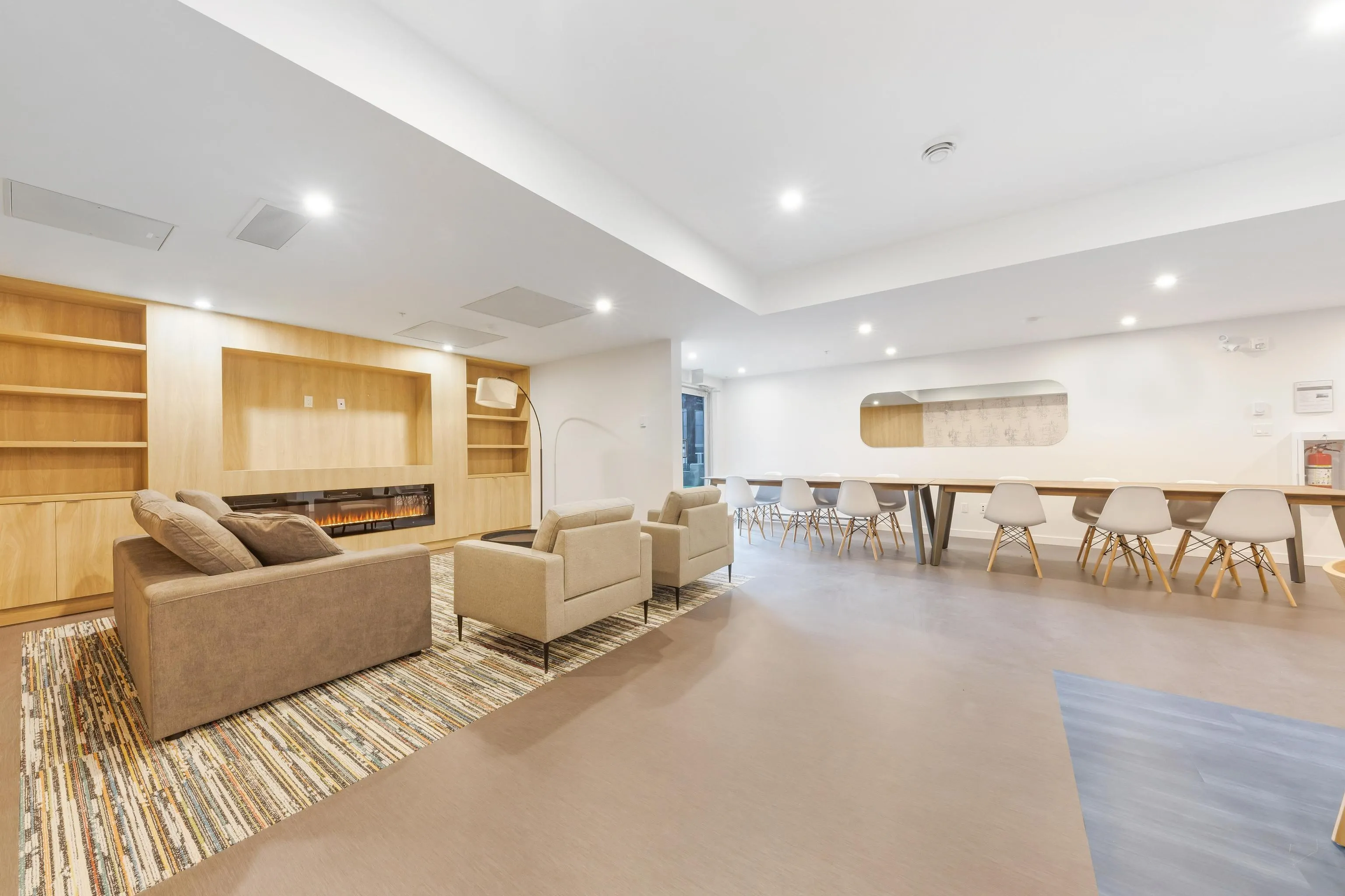 E306 13858 S 108 Avenue