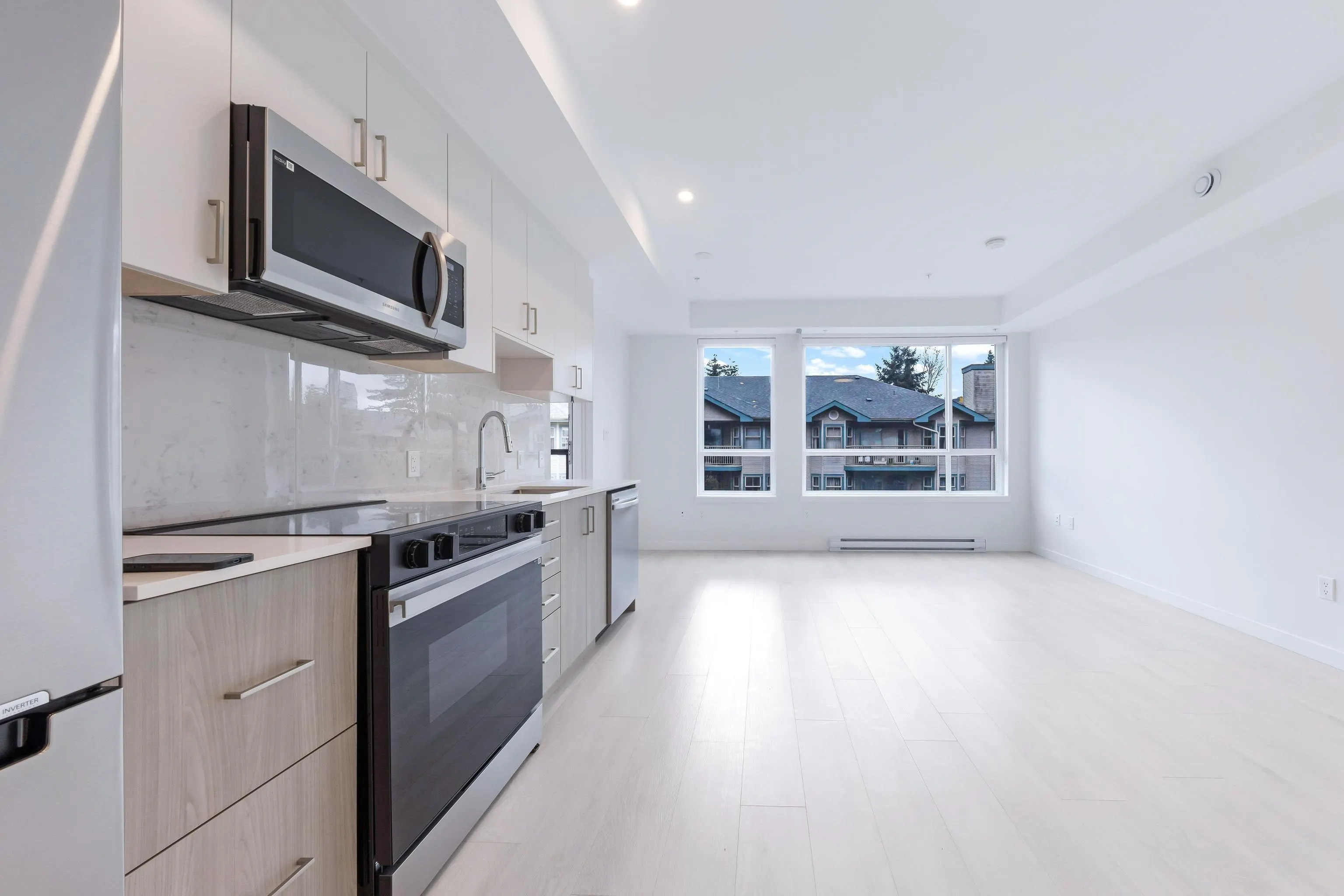 E306 13858 S 108 Avenue