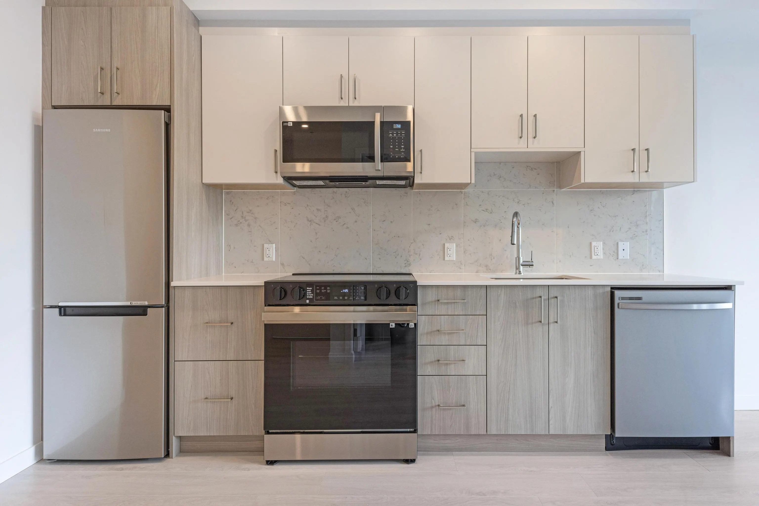 E214 13858 S 108 Avenue