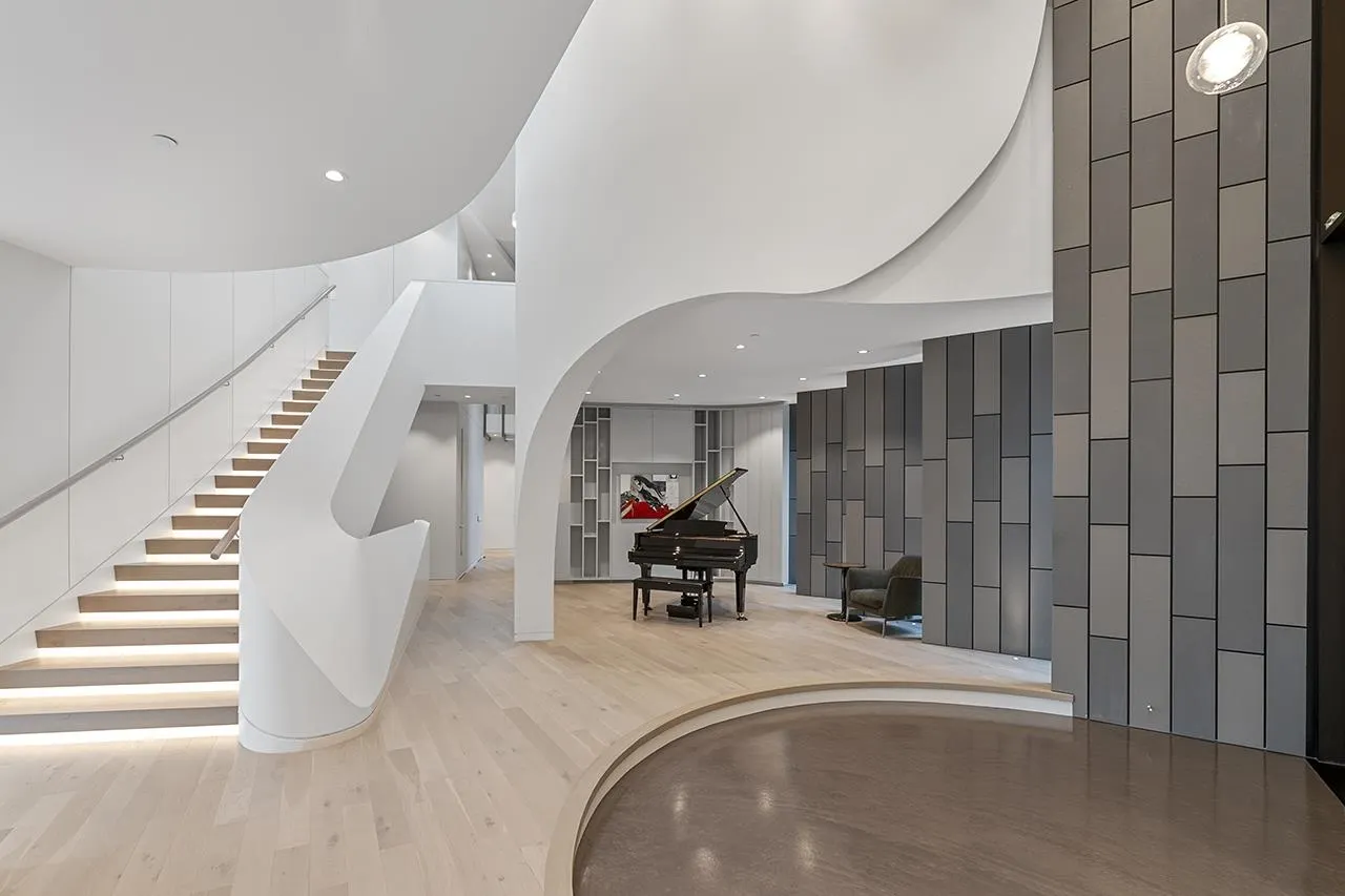 2606 SW Marine Drive