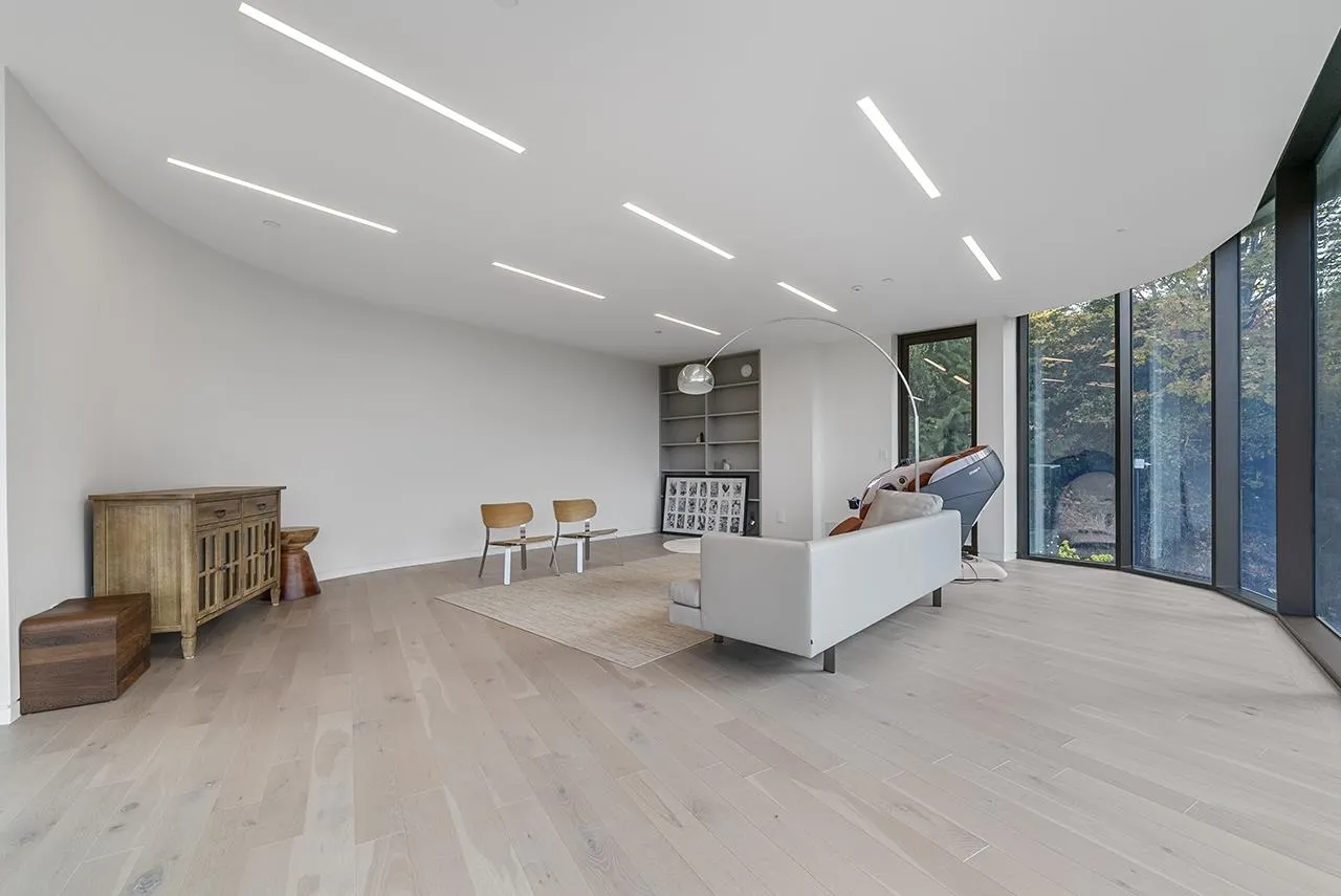 2606 SW Marine Drive