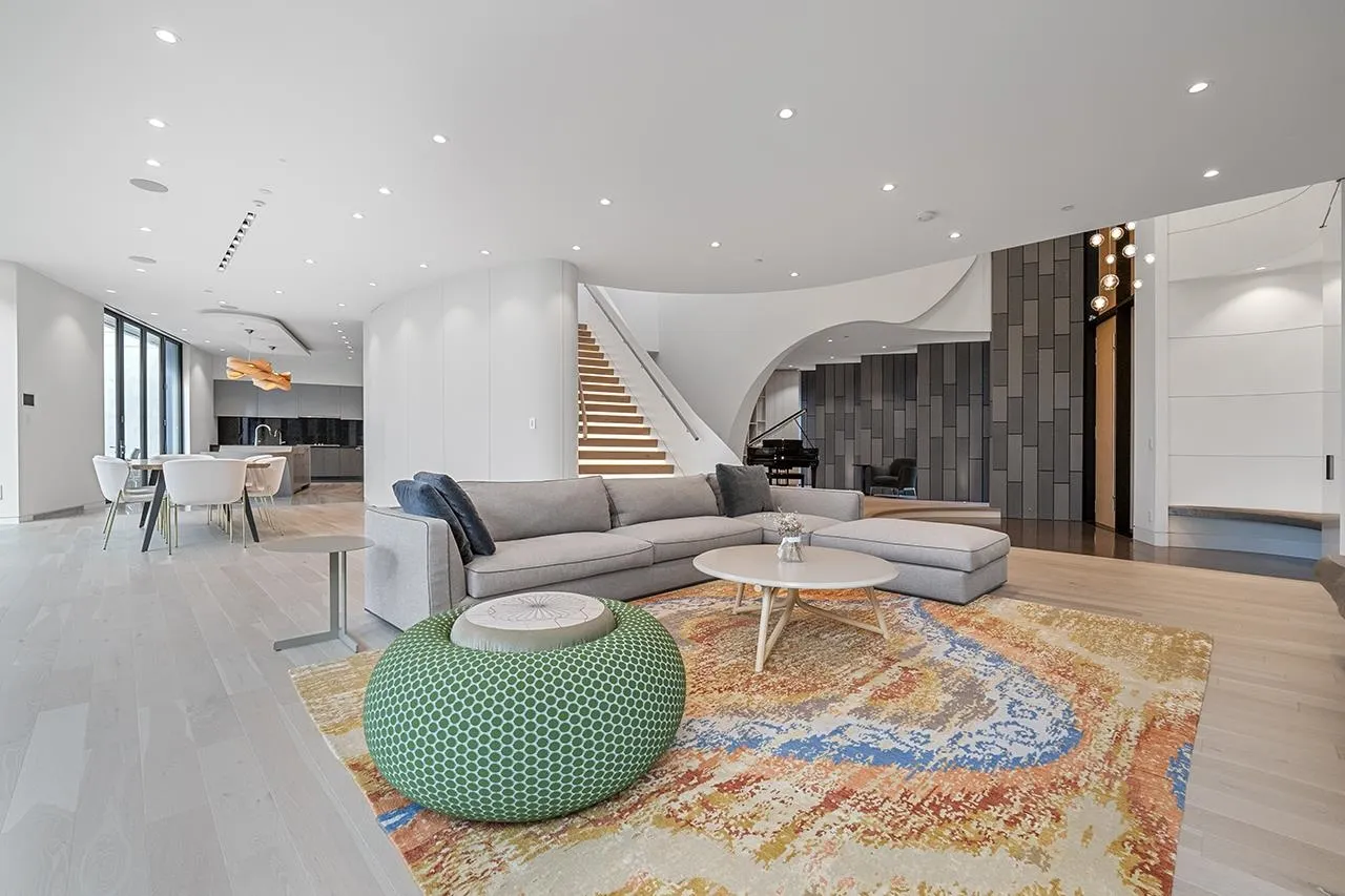 2606 SW Marine Drive