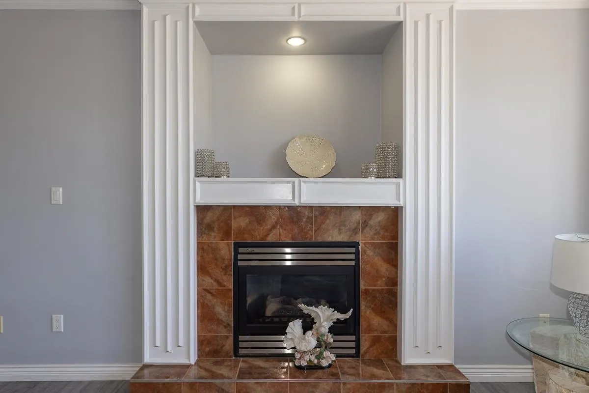 13869 Brentwood Crescent