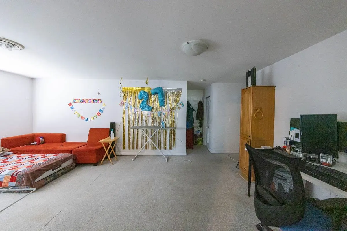 13869 Brentwood Crescent