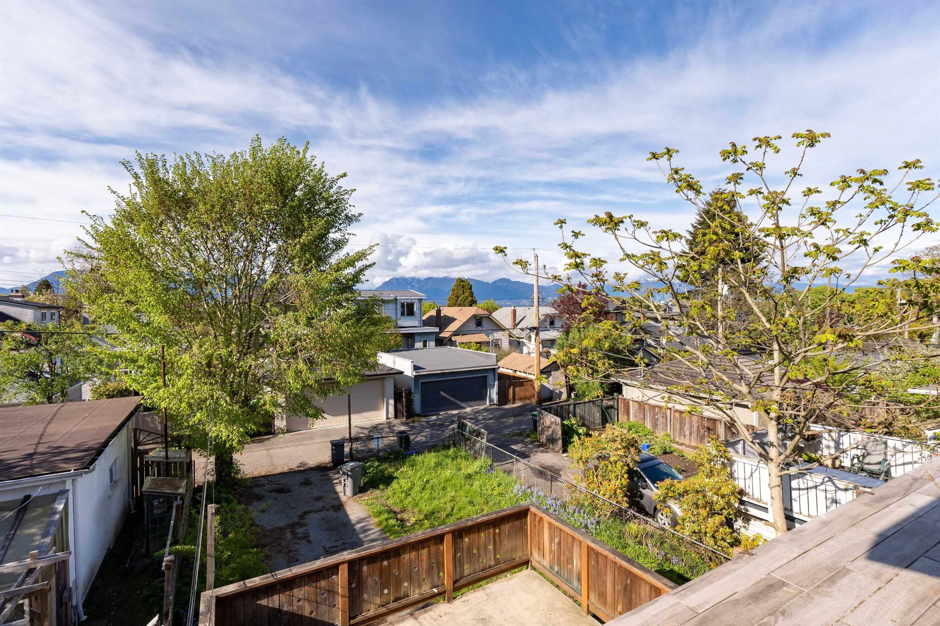 3727 W 20th Avenue