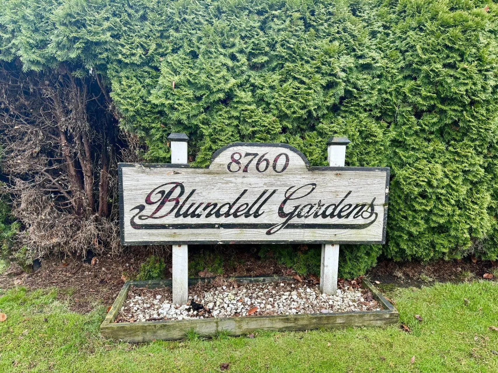 107 8760 Blundell Road