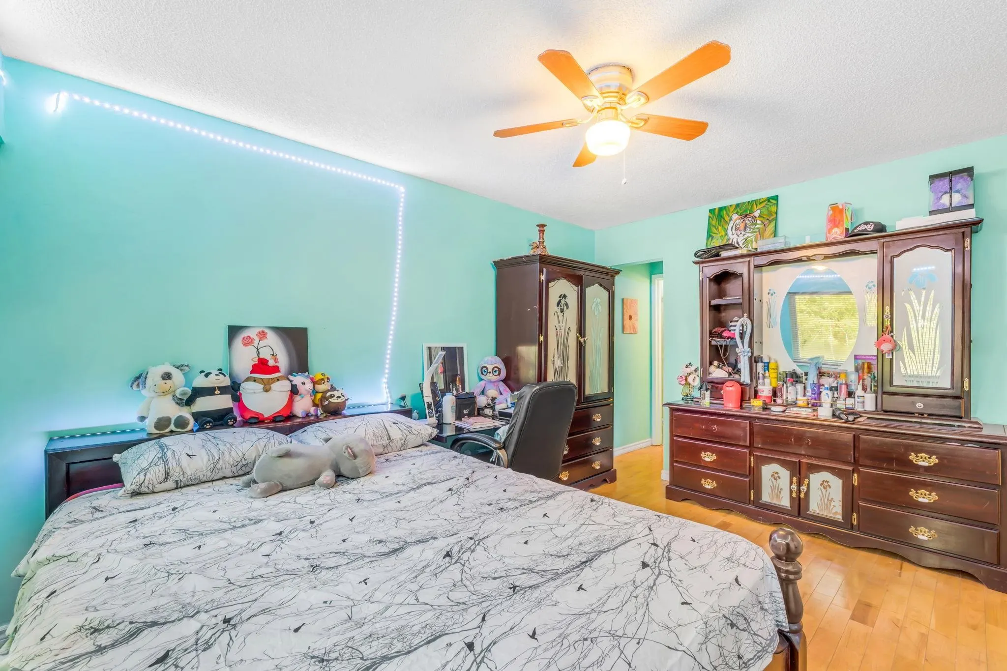 1 9400 122 Street
