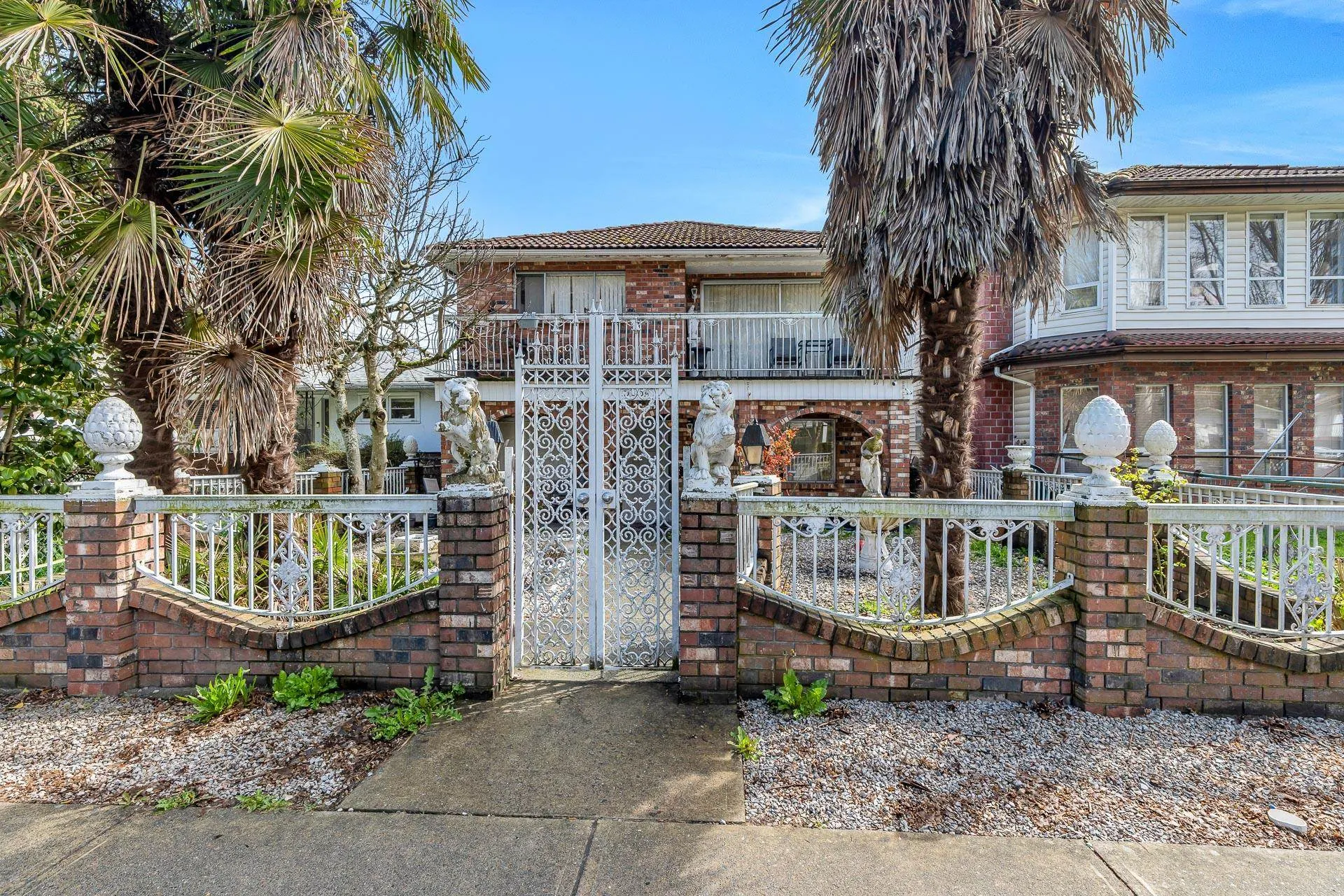 5064 Main Street