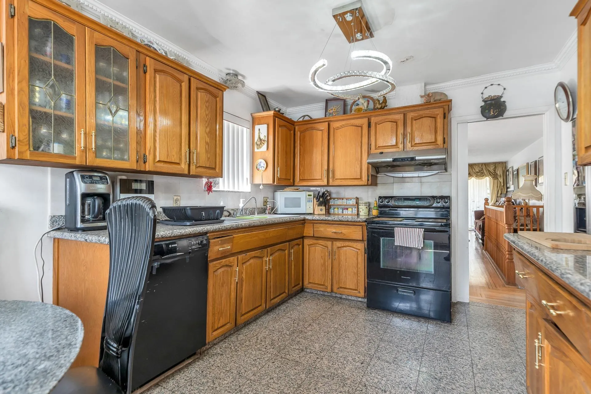 5064 Main Street