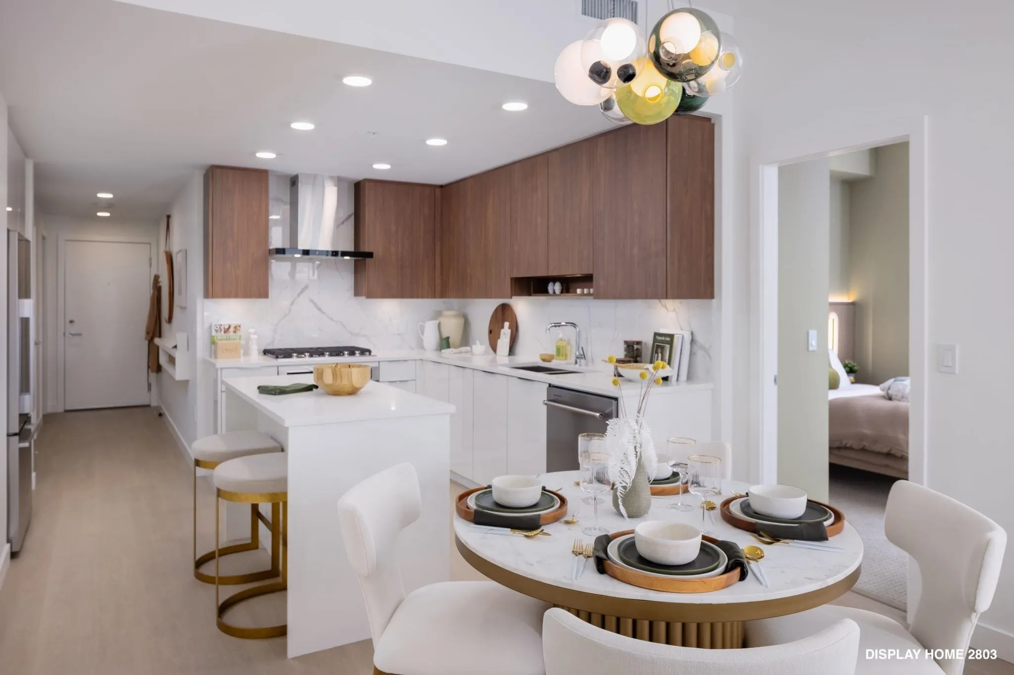 1603 7683 Park Crescent