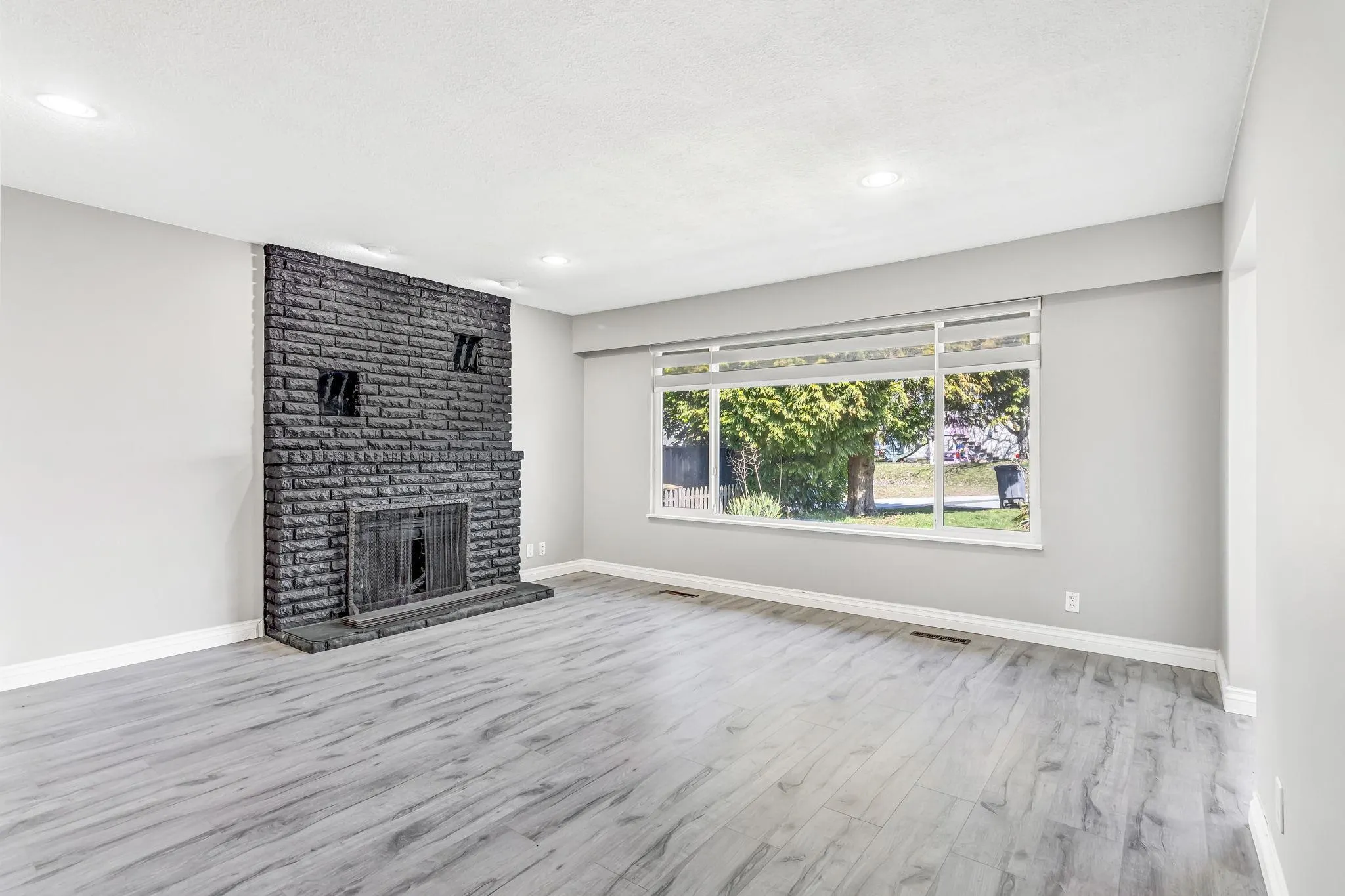 15112 Dove Place