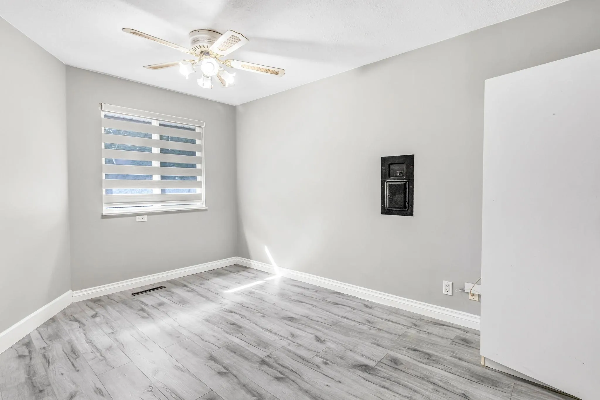 15112 Dove Place