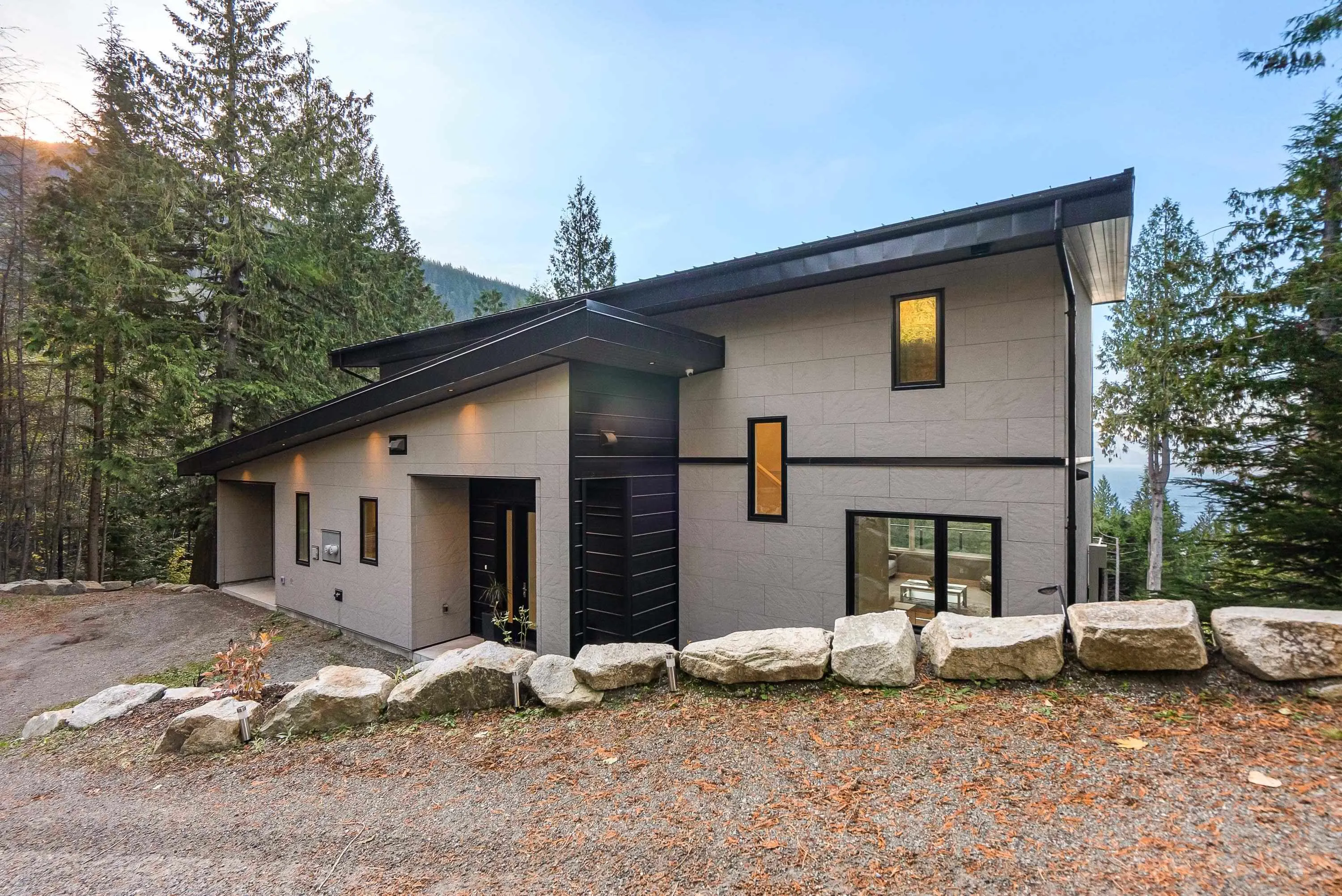 1028 Goat Ridge Drive