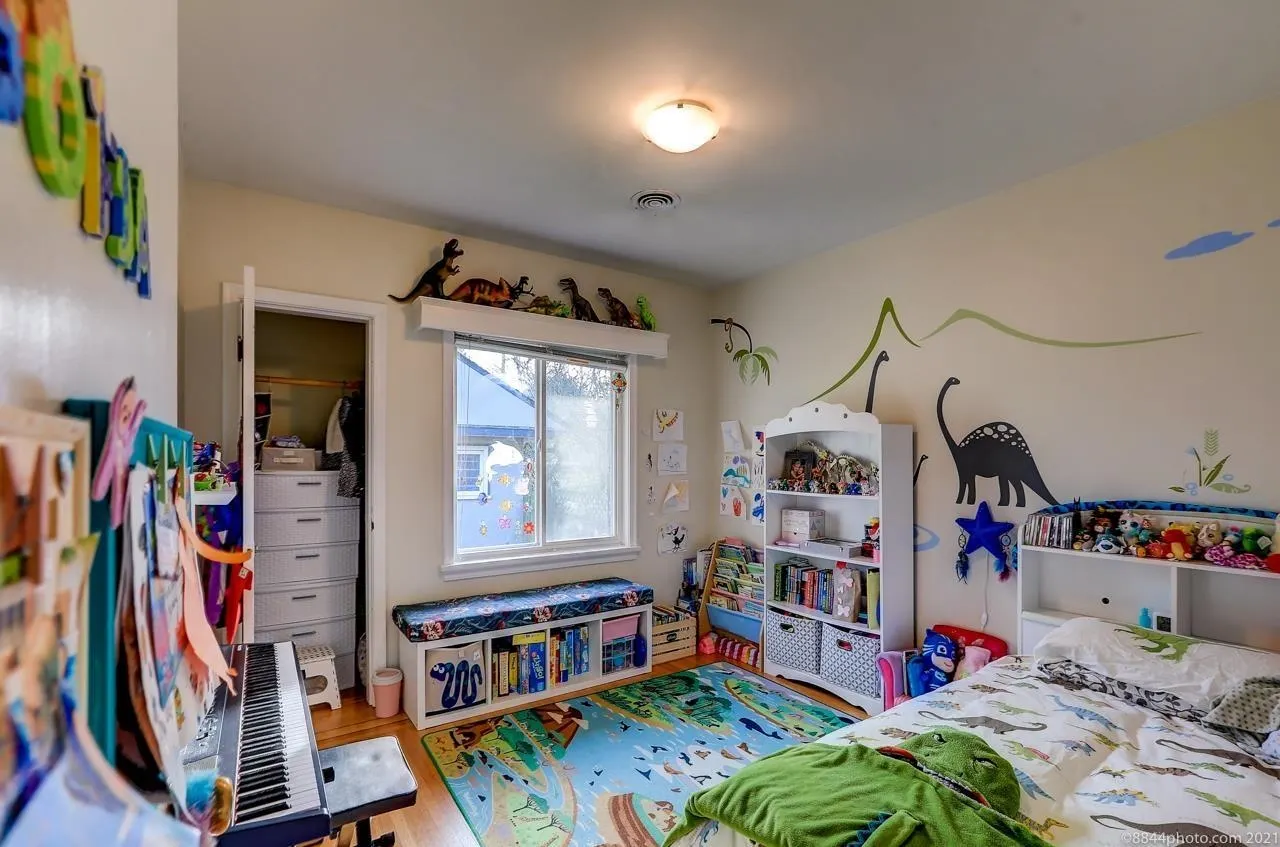 2016 W 48th Avenue