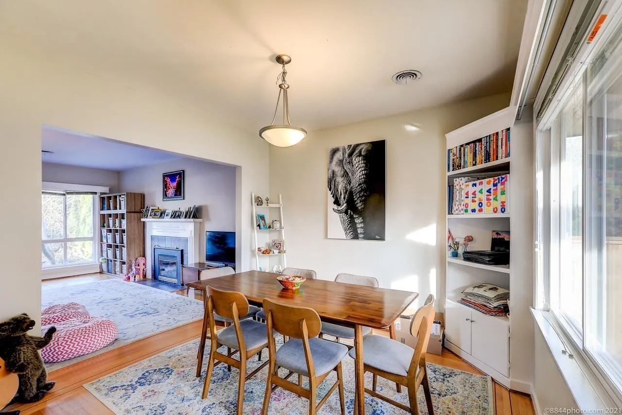 2016 W 48th Avenue