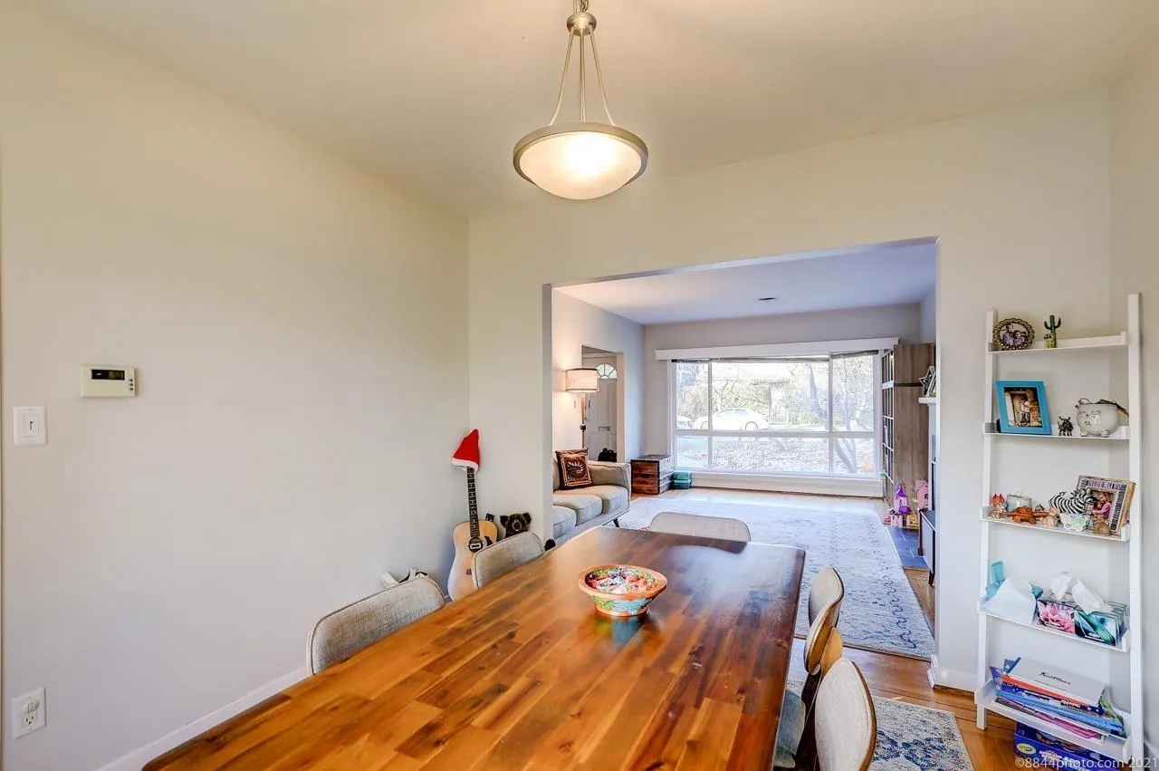 2016 W 48th Avenue