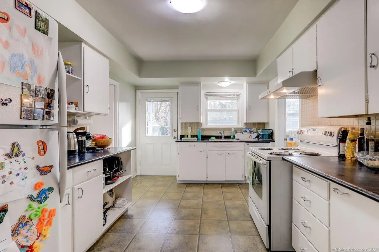 2016 W 48th Avenue