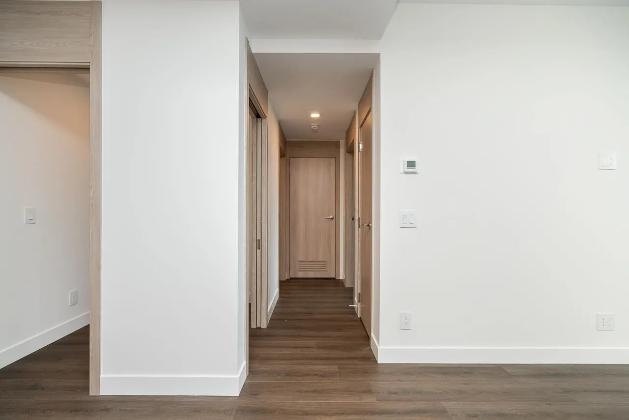 801 10750 135a Street