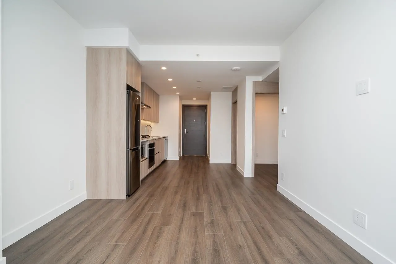 801 10750 135a Street