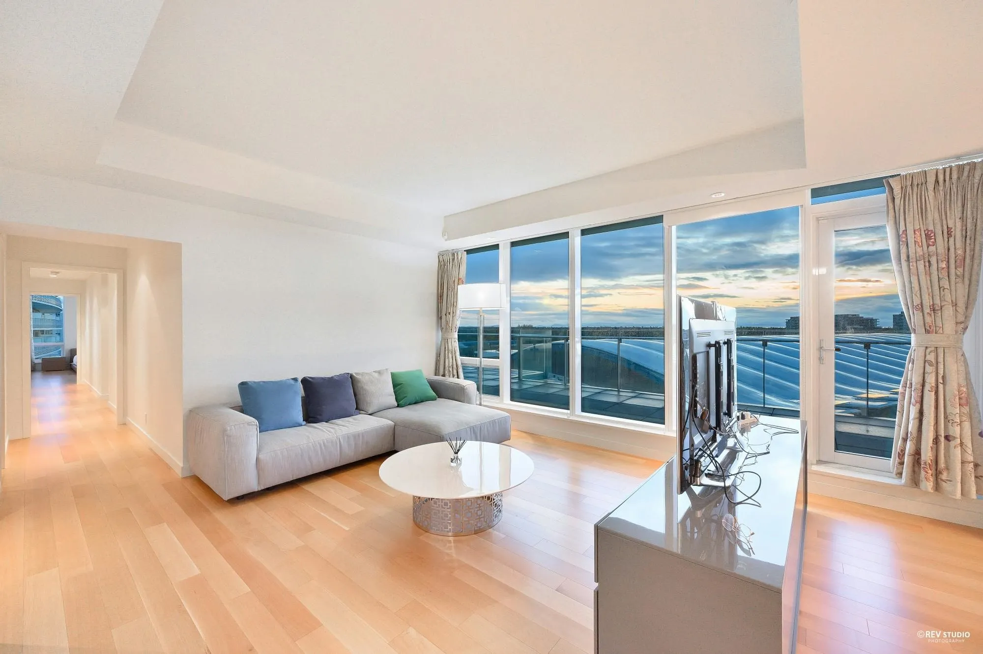 1003 6611 Pearson Way