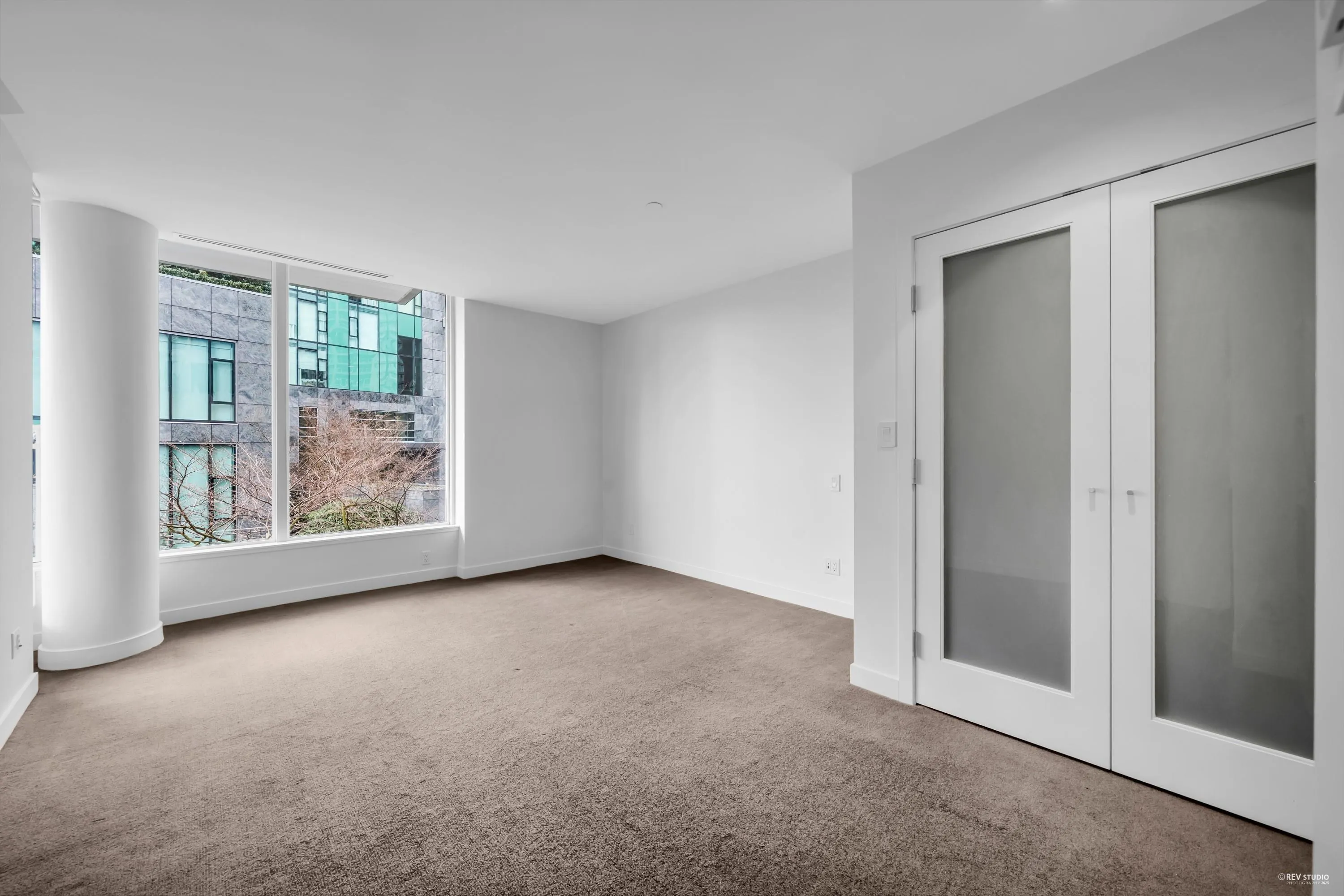 104 1139 W Cordova Street