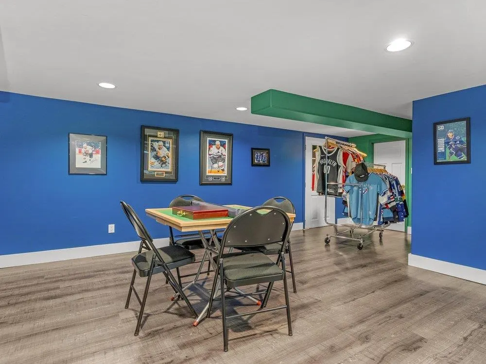 4362 Angus Drive
