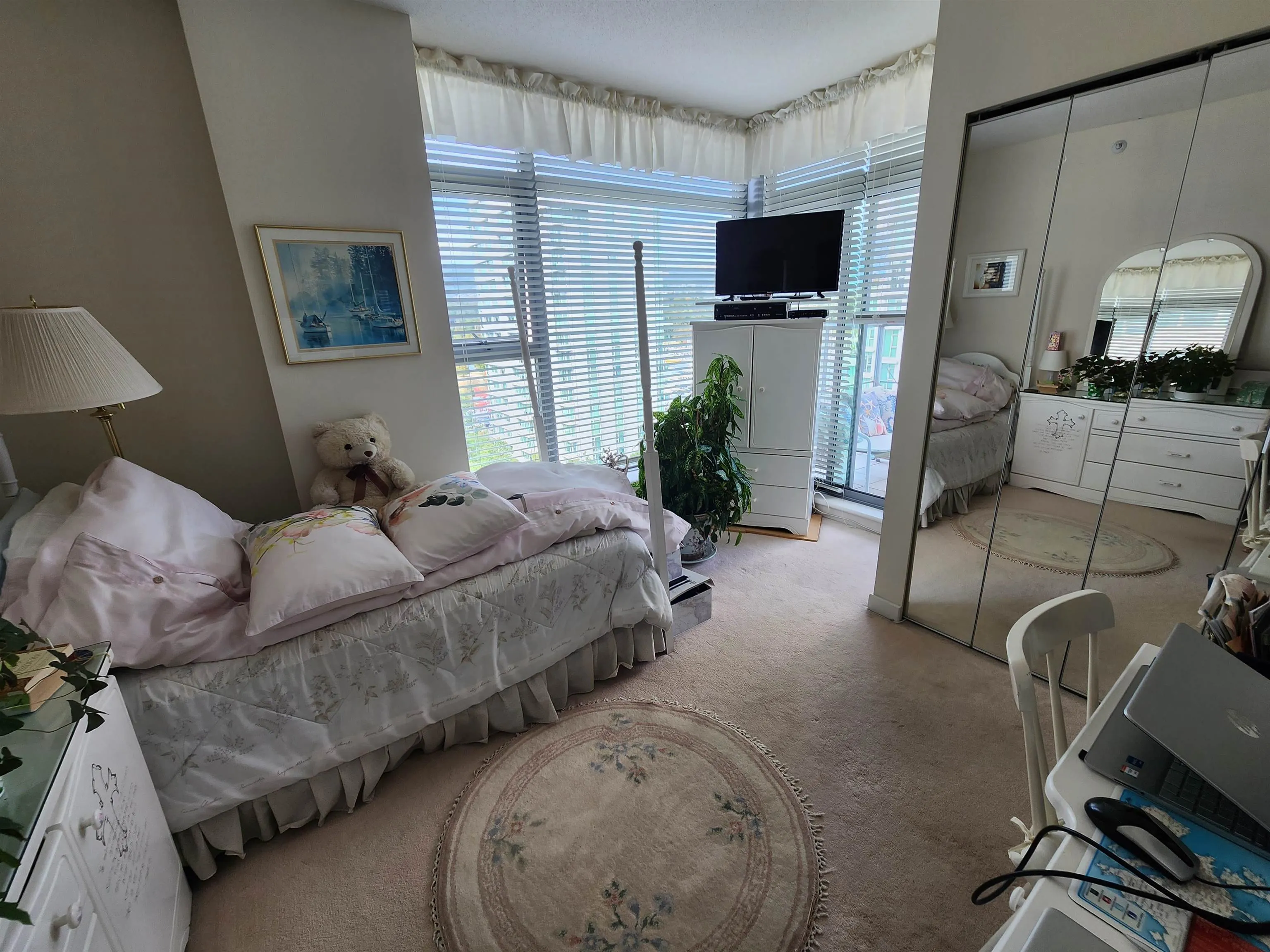 1002 1710 Bayshore Drive