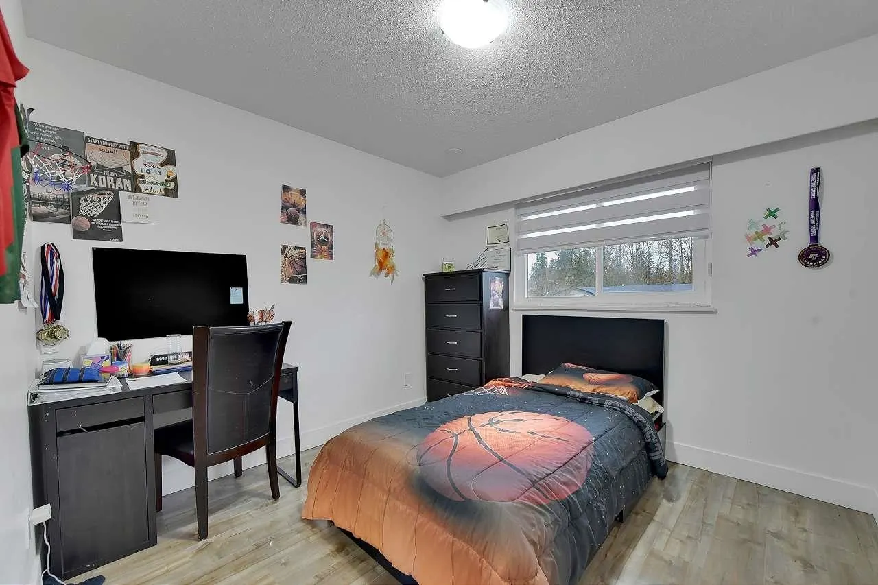 11140 Partridge Crescent