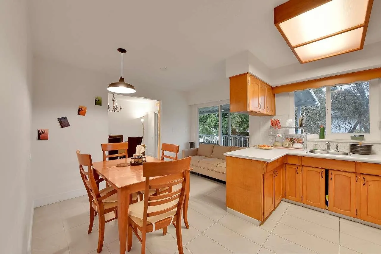 11140 Partridge Crescent