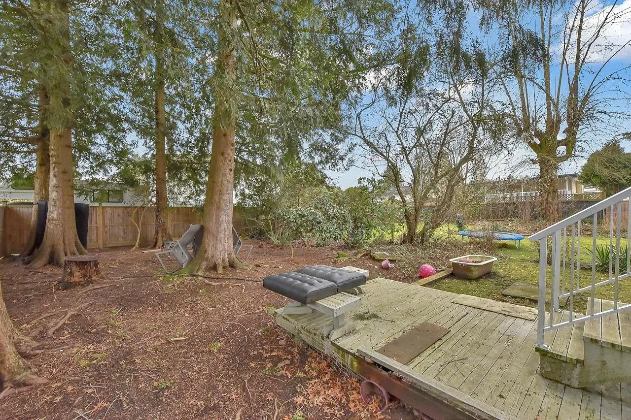 11140 Partridge Crescent