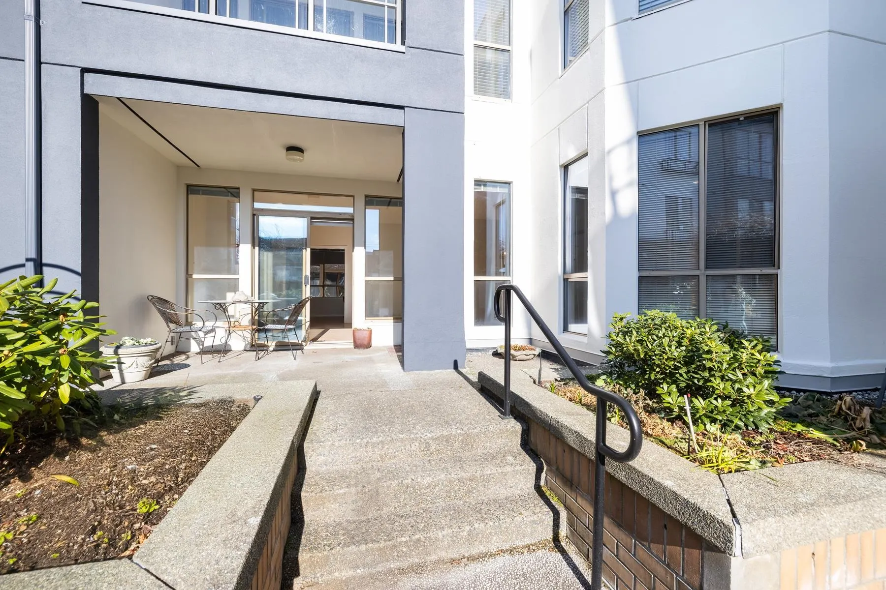 105 1221 Johnston Road