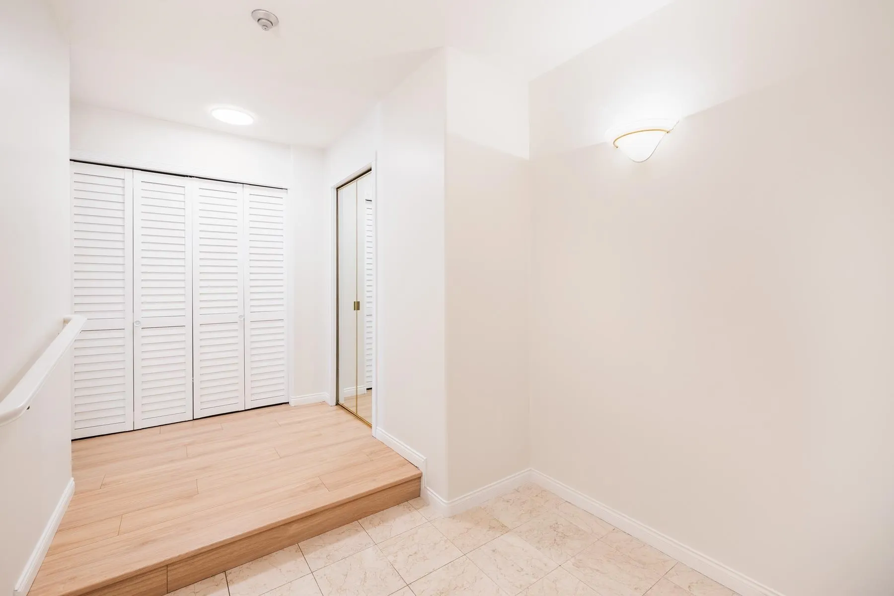105 1221 Johnston Road