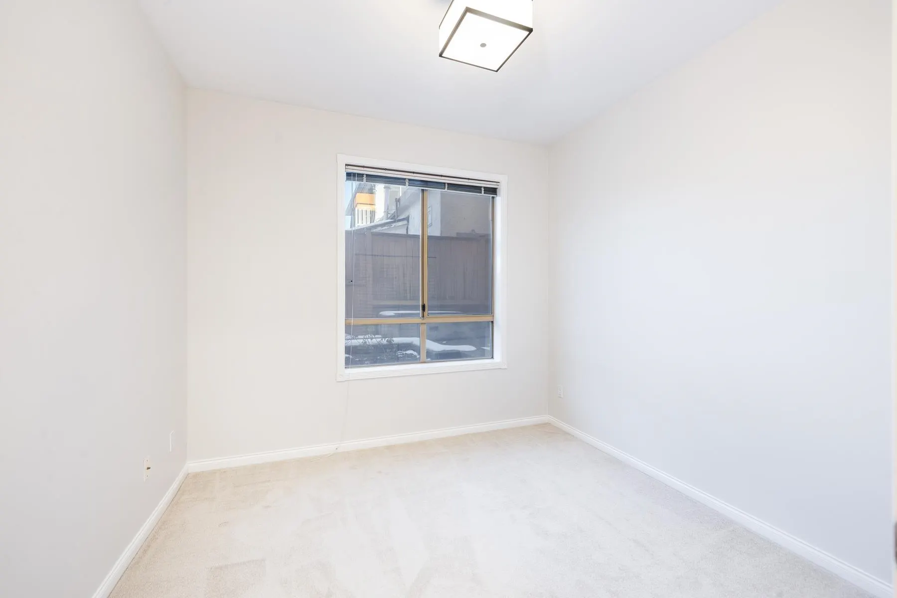 105 1221 Johnston Road