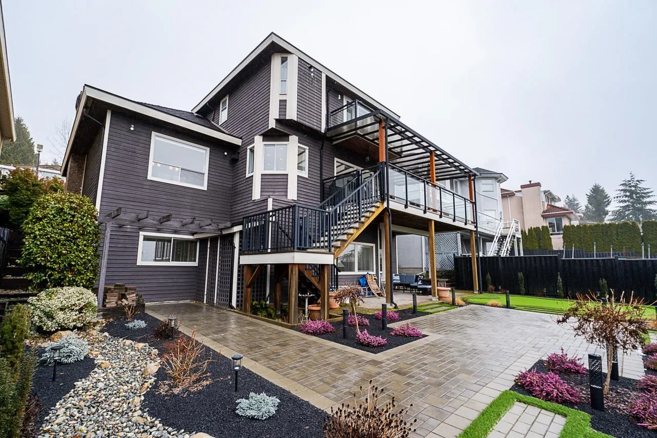 75 Timbercrest Drive