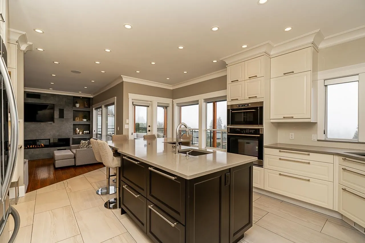 75 Timbercrest Drive