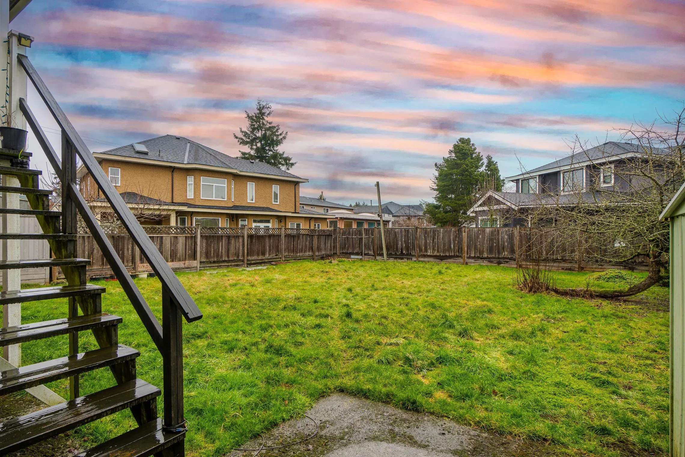6460 Azure Road