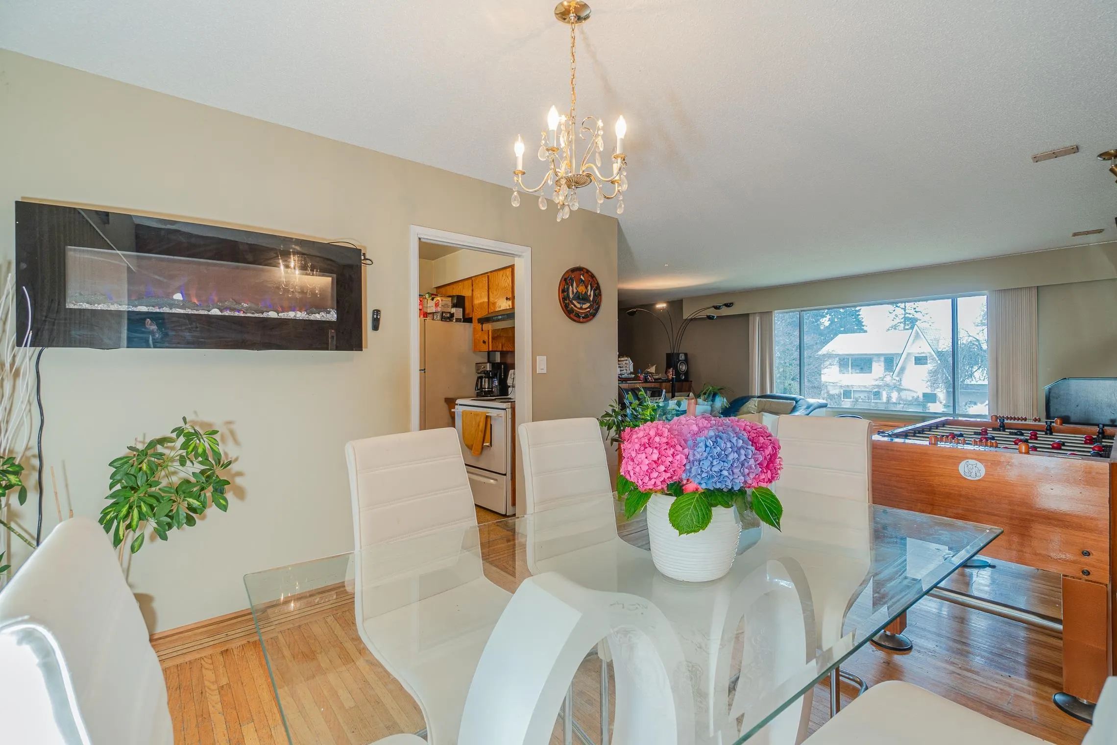 6460 Azure Road