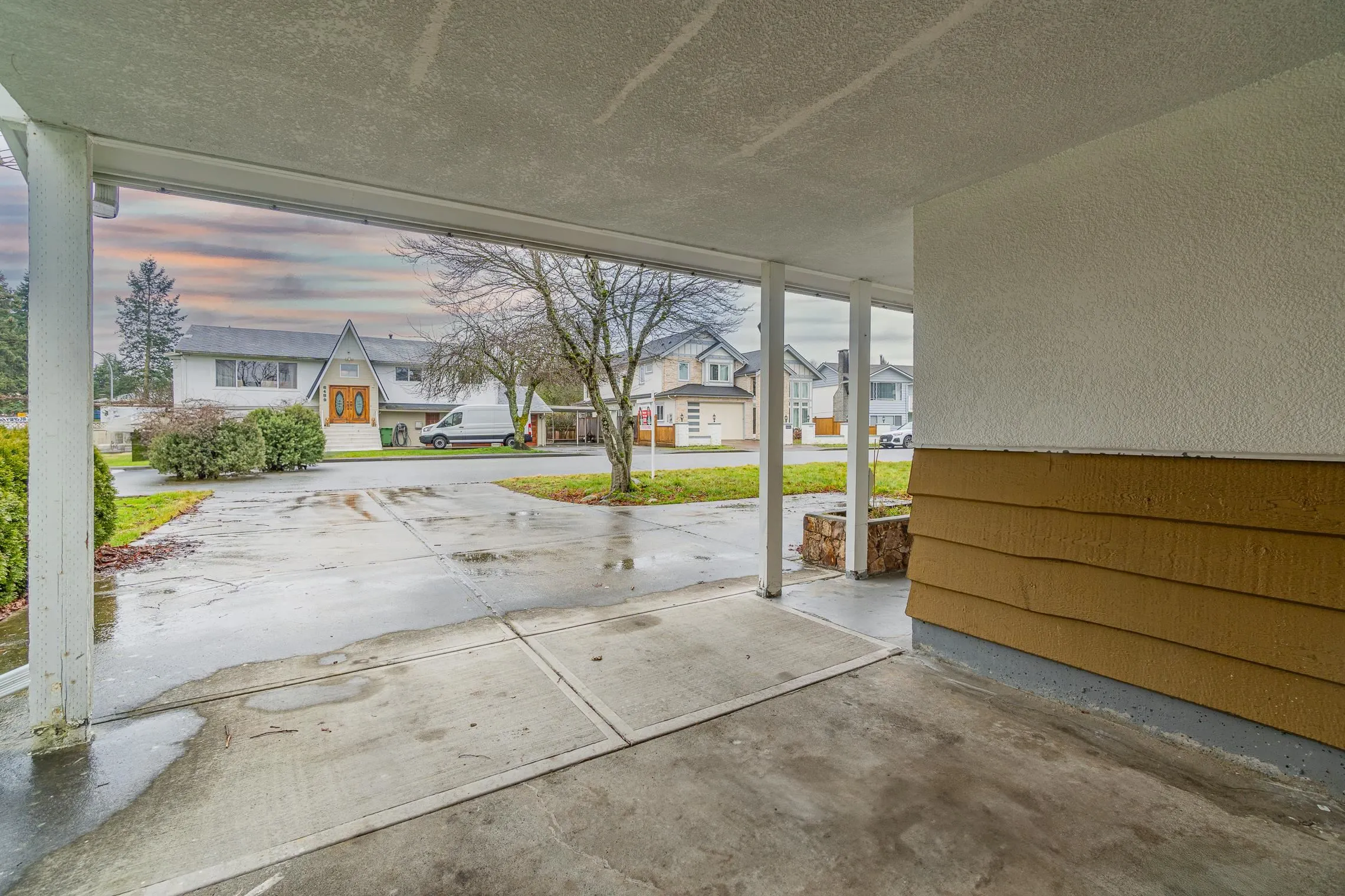 6460 Azure Road