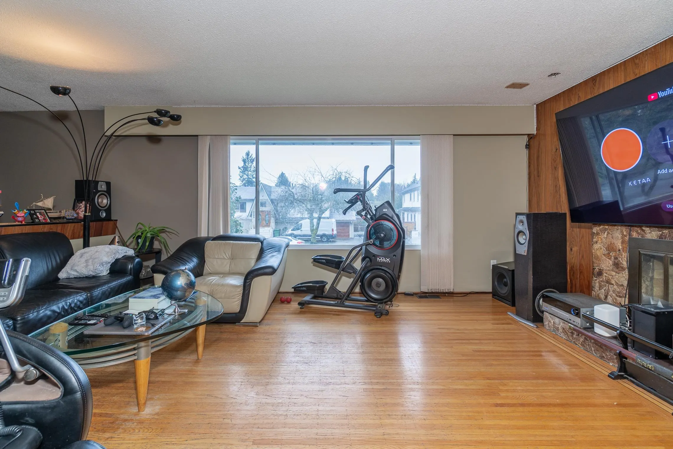 6460 Azure Road