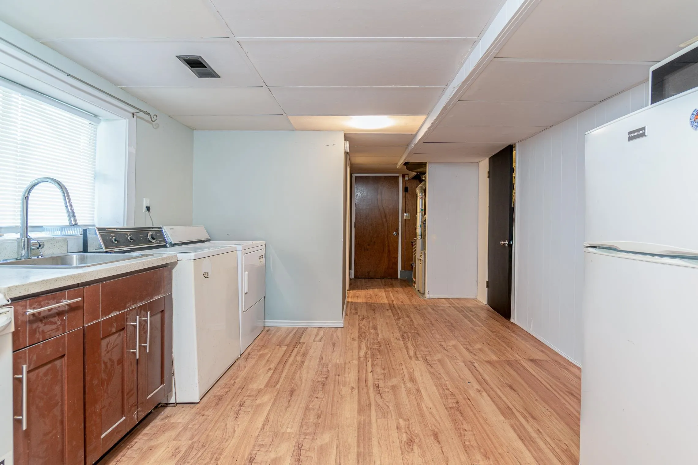 6460 Azure Road