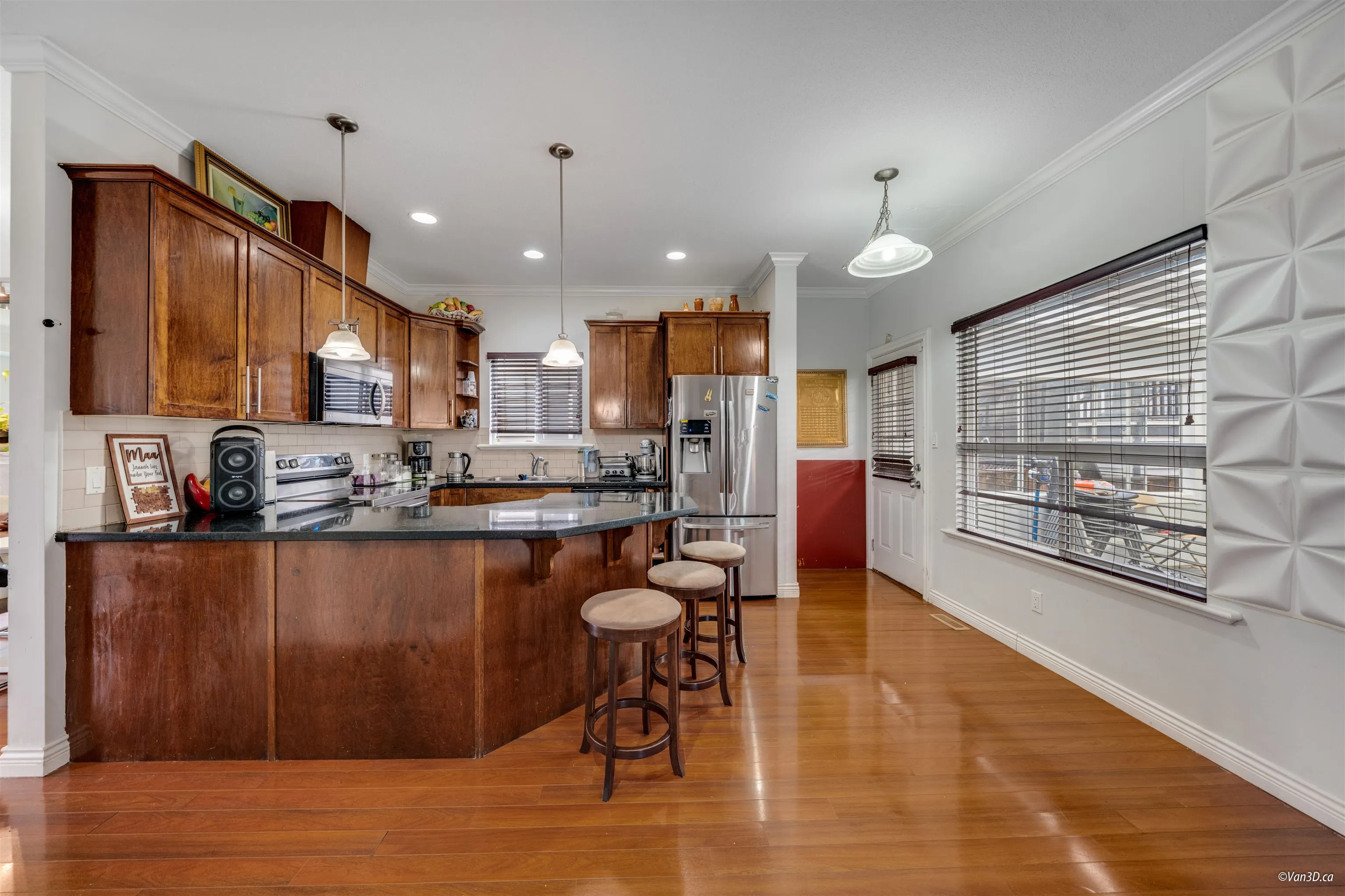 22171 Westminster Highway